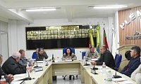 Vereadores rejeitam projeto por maioria e defendem realização de processo seletivo Vereadores rejeitam projeto por maioria e defendem realização de processo seletivo